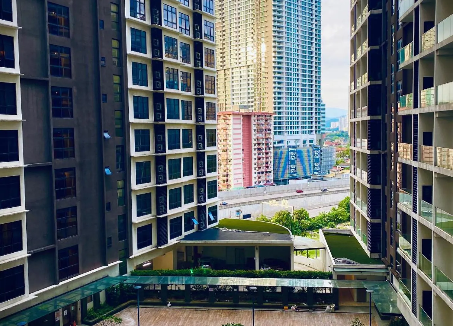 Mercu Summer Suites Klcc By Grihoz Kuala Lumpur Malaysia